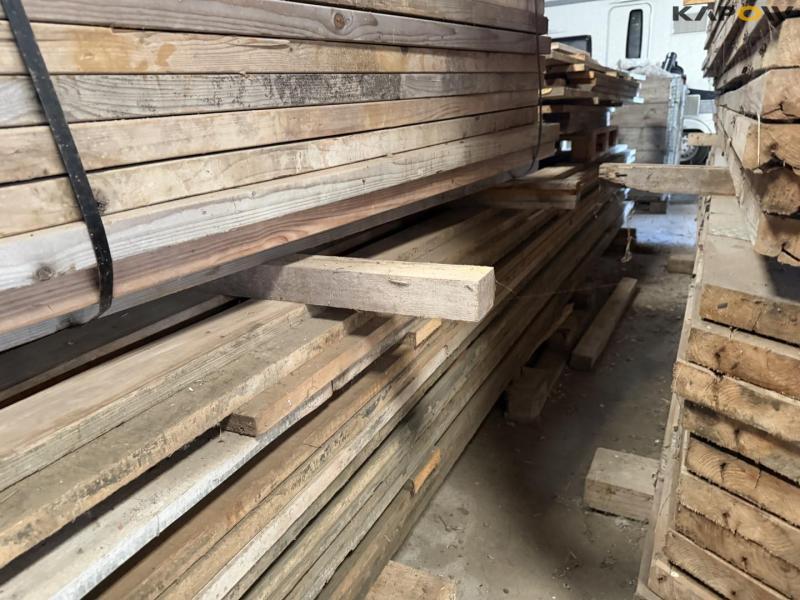 Various wood materials 17