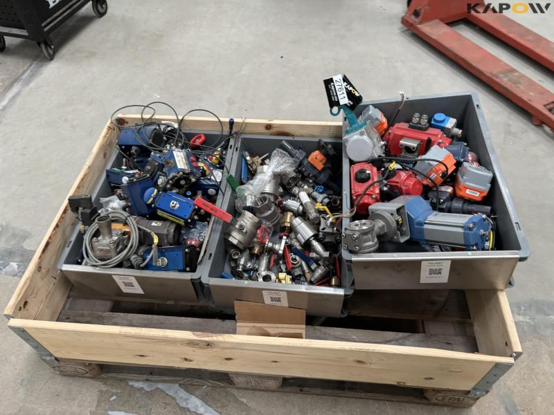 Various compressed air equipment - actuators 3