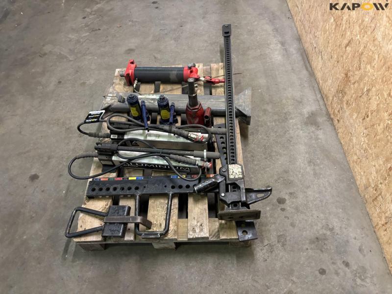 Various equipment and tools 7