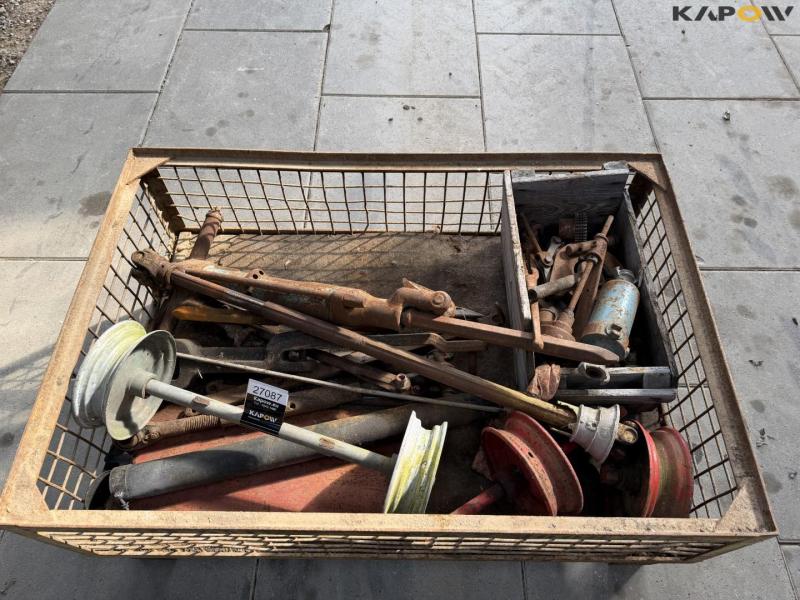 Miscellaneous equipment 17