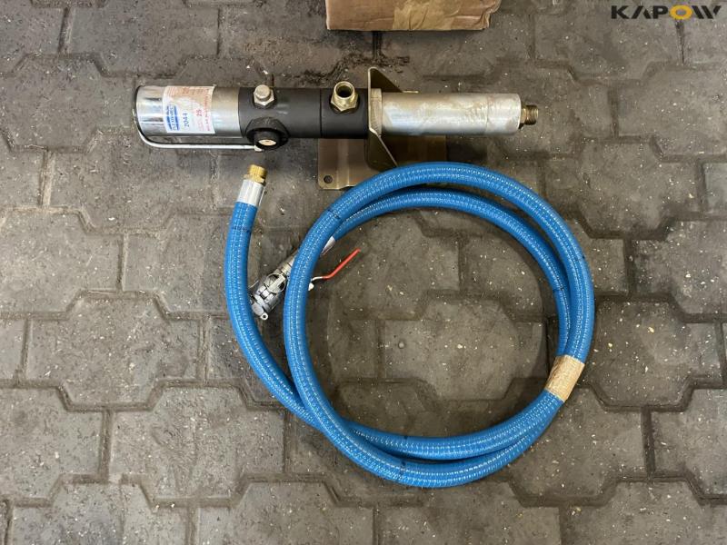 Miscellaneous workshop equipment 9