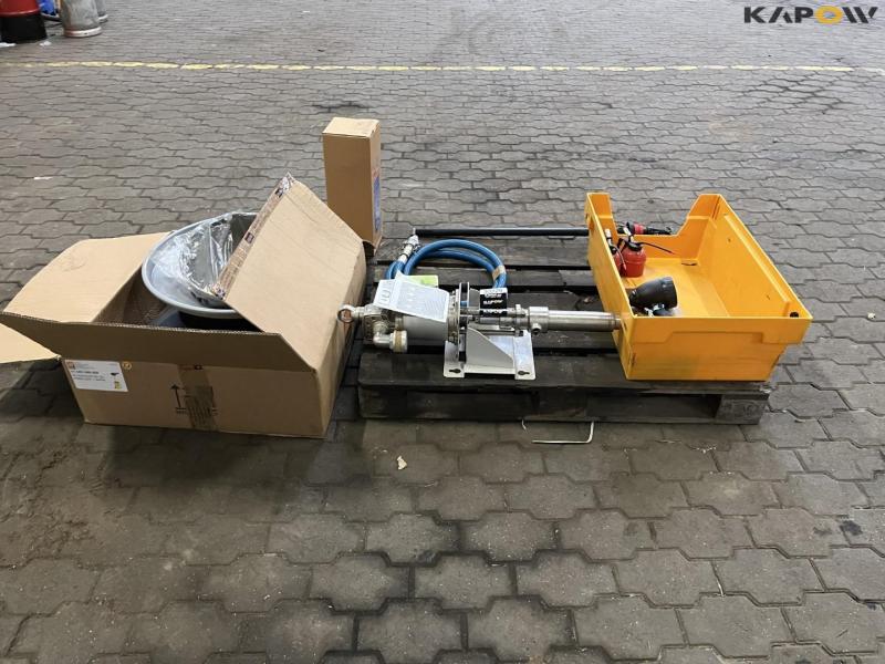 Miscellaneous workshop equipment 4