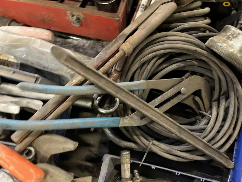 Various tools from service vehicle 15