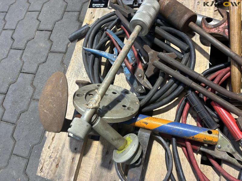 Miscellaneous tools 14