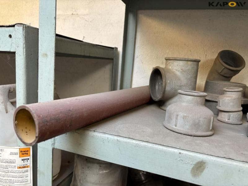 Miscellaneous plumbing parts 109