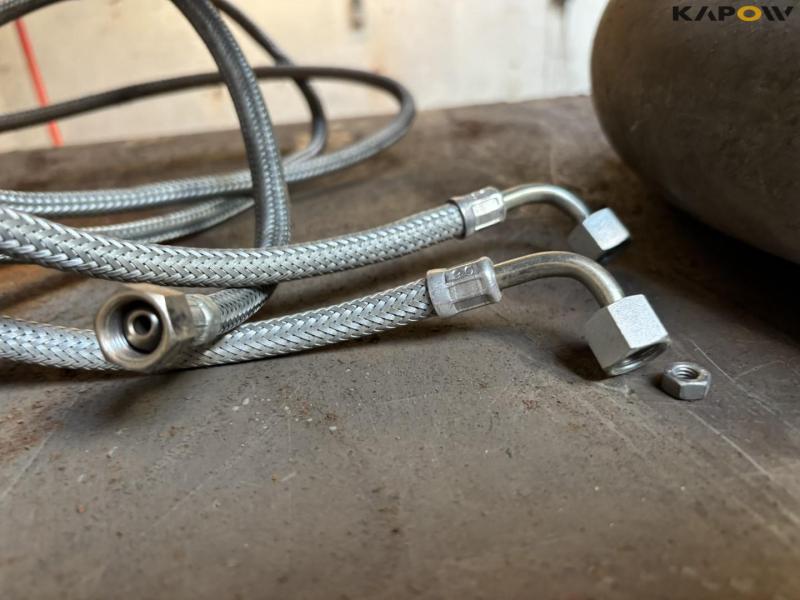 Miscellaneous plumbing parts 144