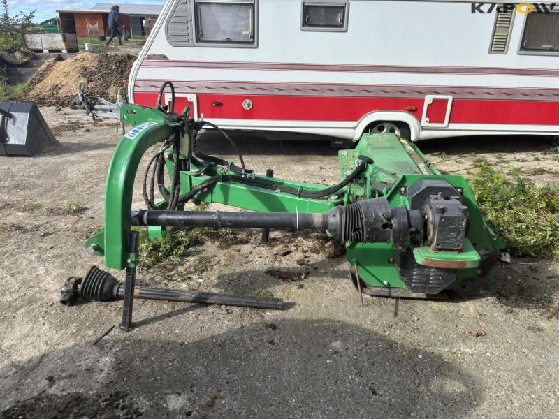 DK-TEC AGF 240D flail mower 5