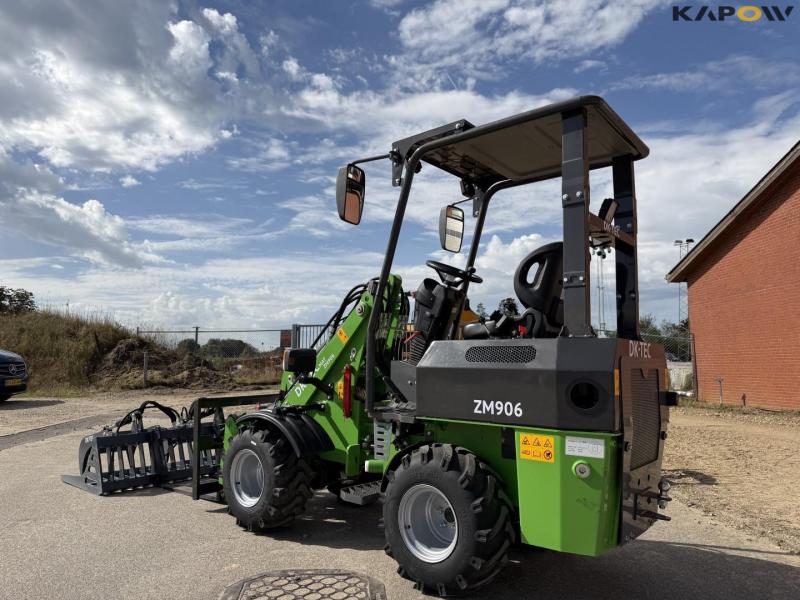 DK-TEC MATZM906 mini loader with accessories 7