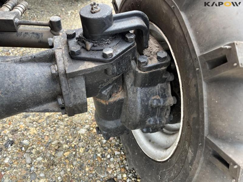 Dongfeng/ONJ 304 tractor 13