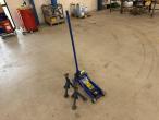 Jack TMG2501 and trestles 3