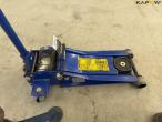 Jack TMG2501 and trestles 11