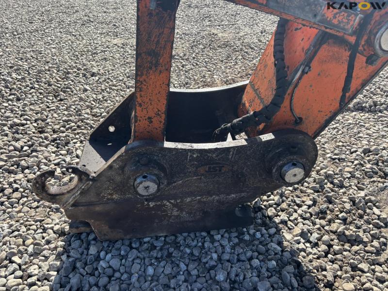 Doosan DX 225LC excavator 9