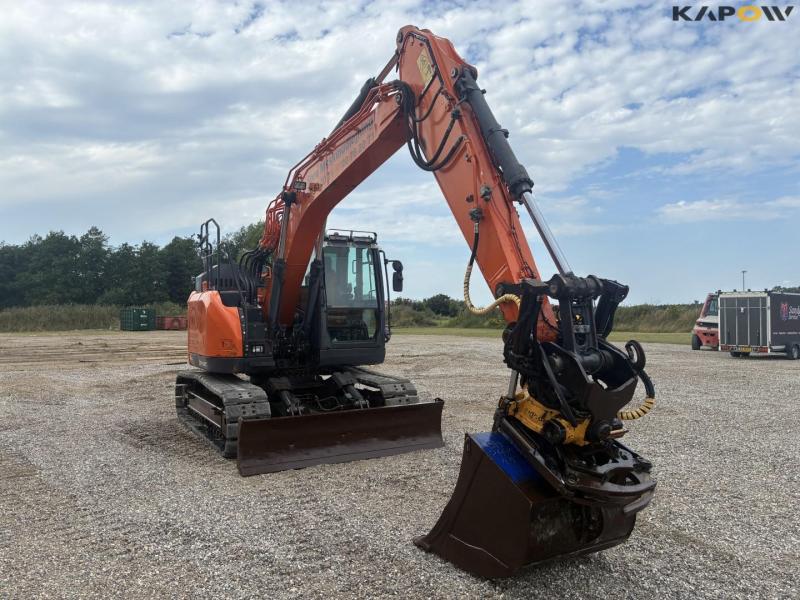 Doosan DX140LCR-5 excavator 3