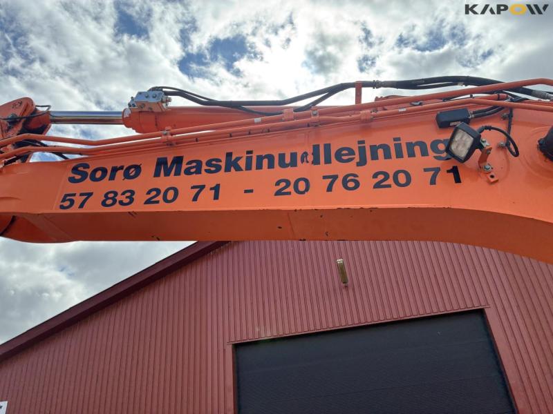 Doosan DX140LCR-5 excavator 25