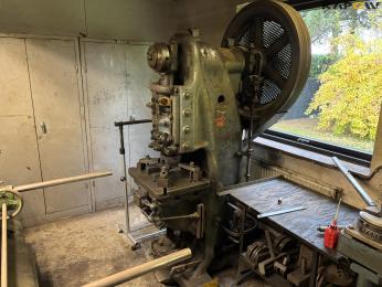 DPF KAS 32-200 presses/punches