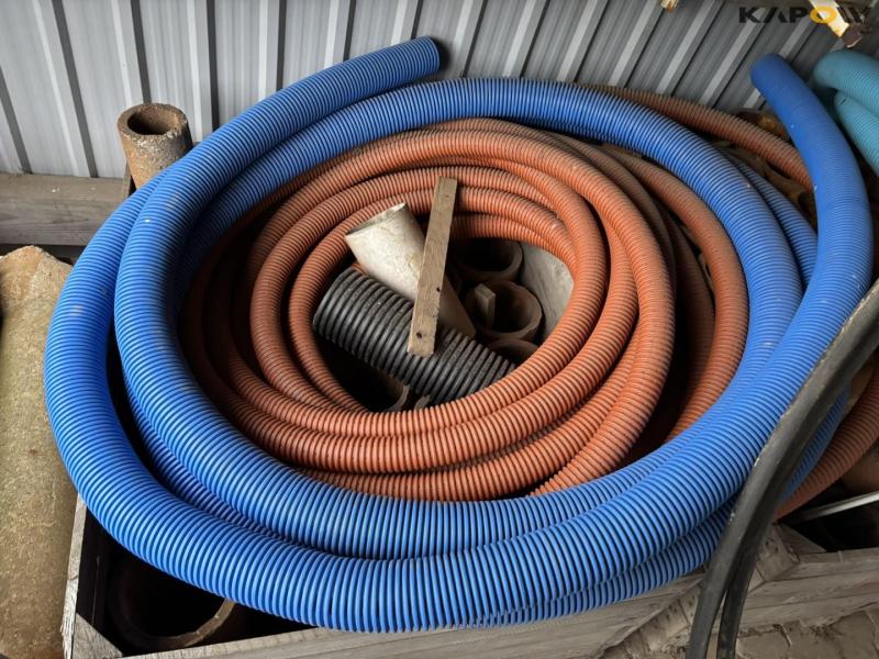 Drainage material 10