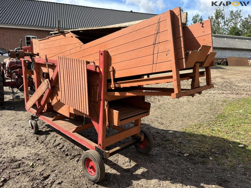 Dronningborg threshing mill 6