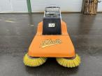 Duks FO-B-2000 sweeper with collector 2
