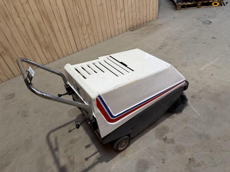 Dulevo 52 SH sweeper 5