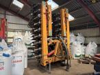 Duport AllTrack DW 12368 grassland spreader 2