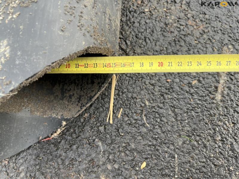 Dip tube for slurry tank 8