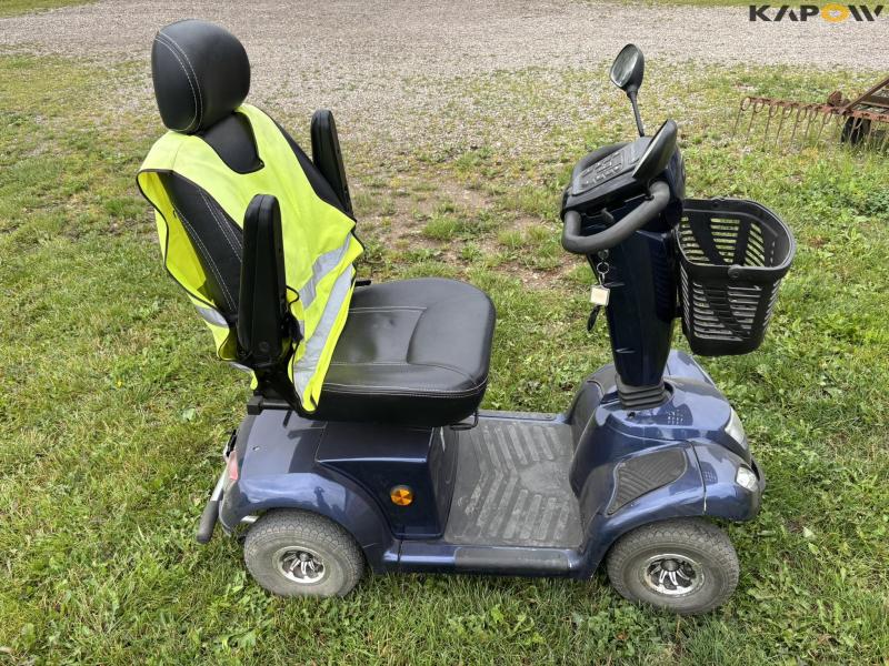 EasyGO L4B electric scooter 4