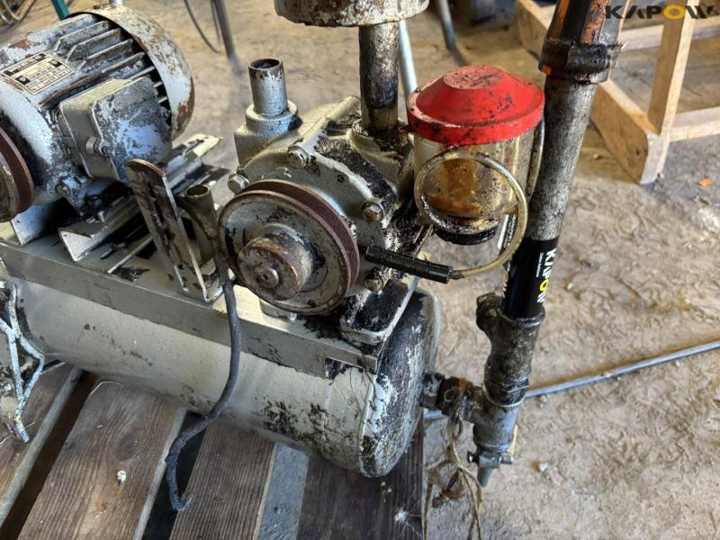 Effective vacuum pump 13