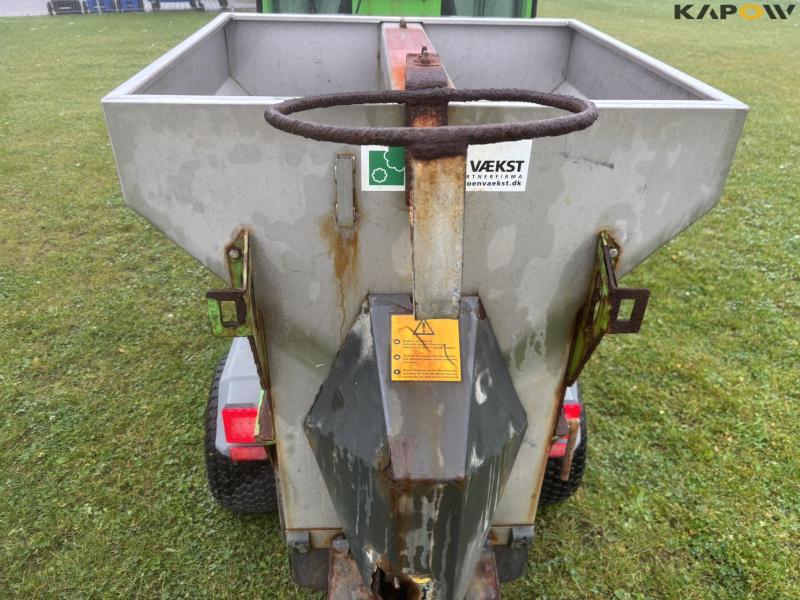 Egholm Park Ranger 2150 with salt spreader 39