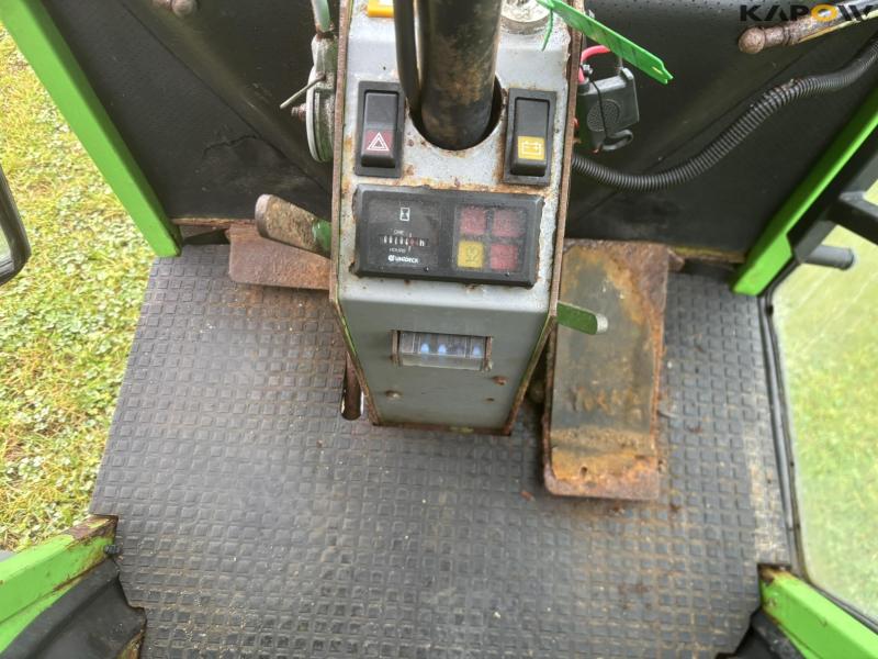 Egholm Park Ranger 2150 with salt spreader 66