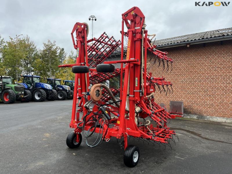 Einböck Aerostar-Exact 12 meter harrow 1