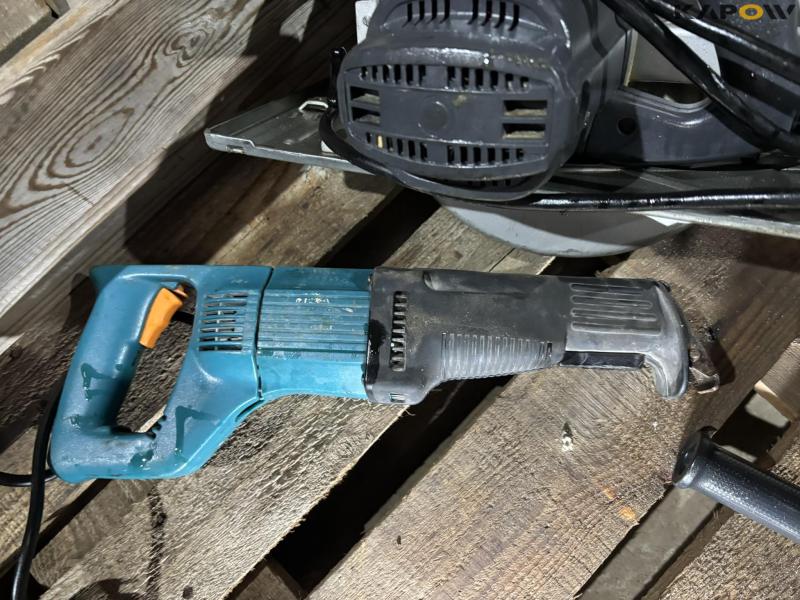 Electric hand tools 9