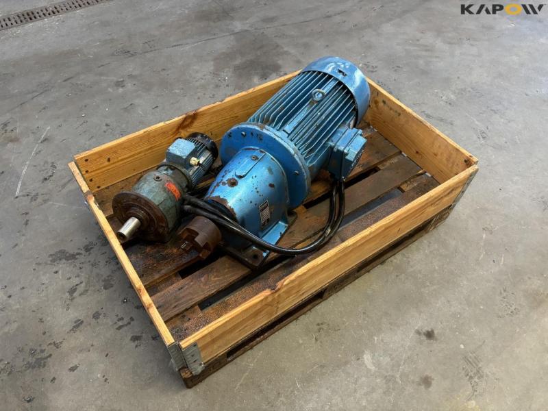 Electric motor with gearbox 7