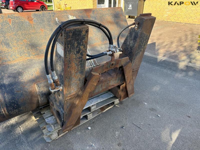 ELM HS 1220 truck bucket 9