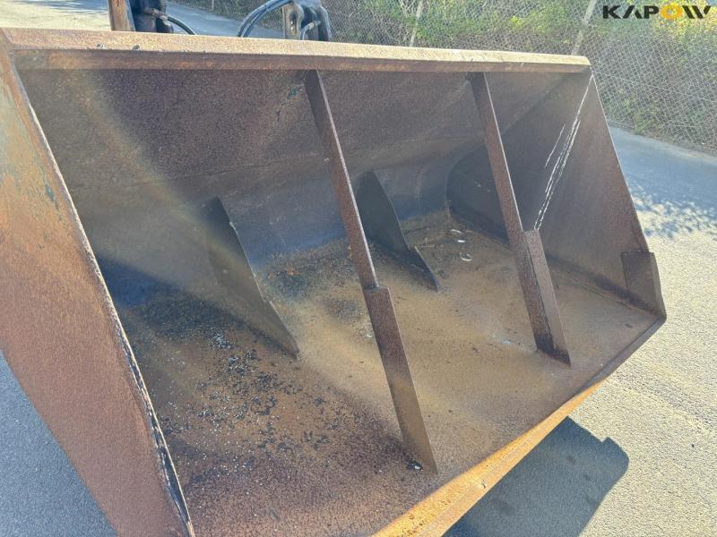 ELM HS 1220 truck bucket 15