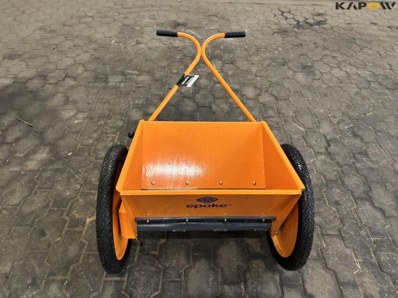 Epoke Epomini 50 salt spreader 2