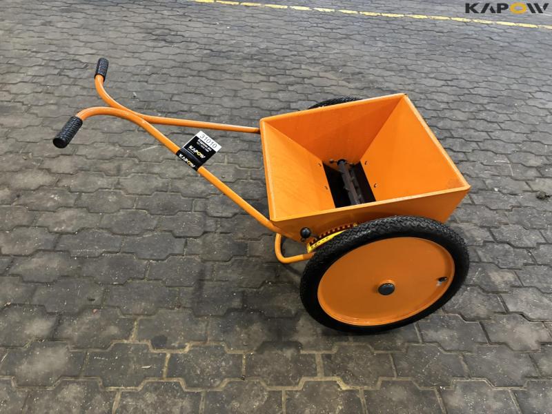 Epoke Epomini 50 salt spreader 4