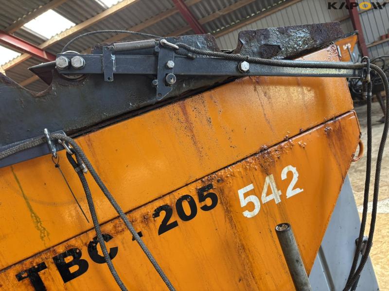 Epoke S2400 HS salt spreader 16