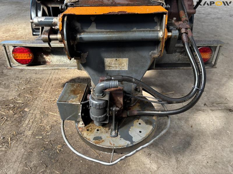 Epoke S2400 HS salt spreader 36