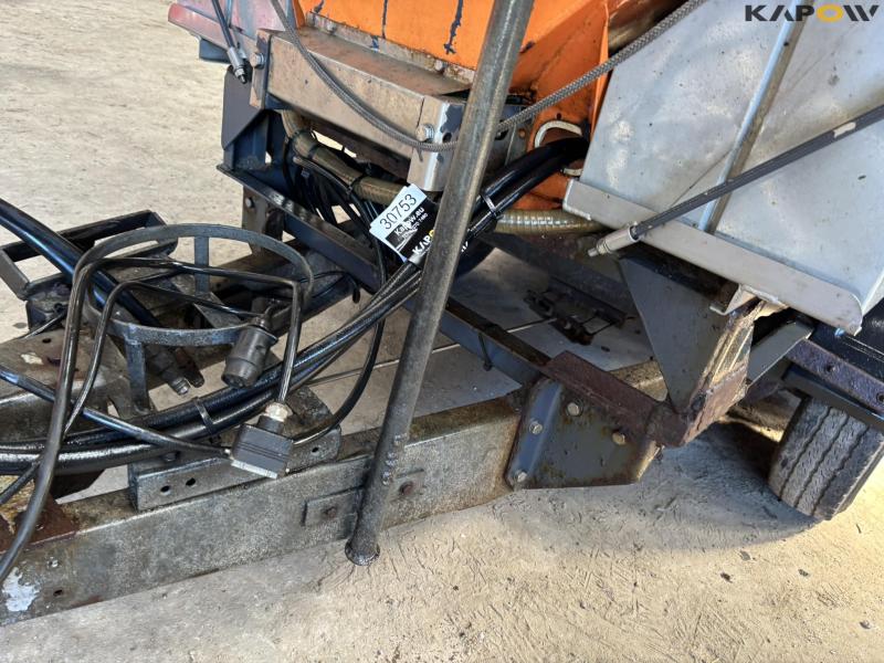 Epoke S2400 HS salt spreader 49