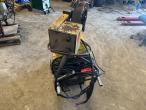 ESAB LDA 200 + A10-MEC 30 welder 2