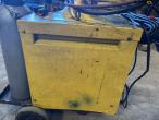 ESAB LDA 200 + A10-MEC 30 welder 10