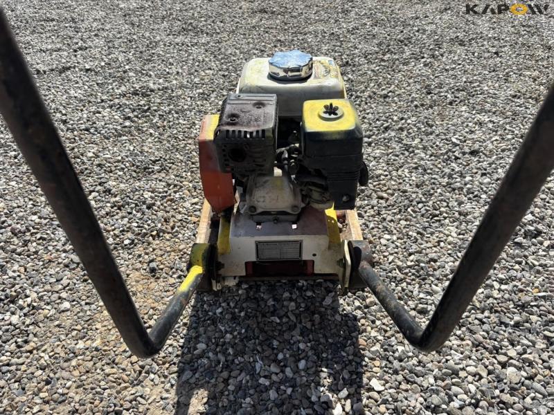 ESM Vp400/ 13B plate vibrator 17