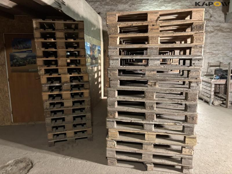Euro pallets - 90 pcs. 2