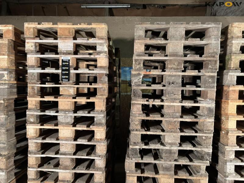 Euro pallets - 90 pcs. 9