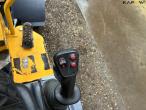 Eurotrac W11 skid steer loader 28