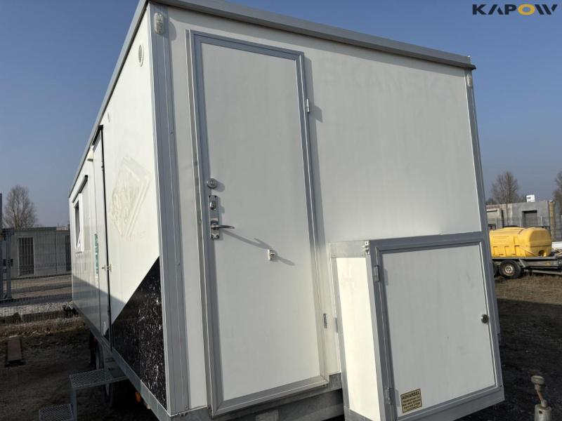 Eurowagon 1438-73 crew wagon 16