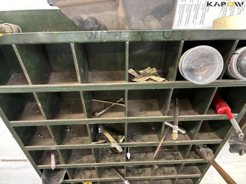 Facom U.217 A balancing machine 19