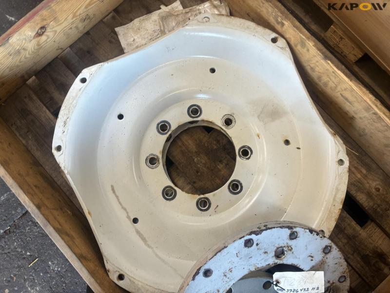 Rim plates 14