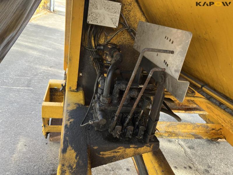 Falköping C-55 mixer salt spreader 35
