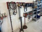 Fixed holding tools, chains and trestles 2